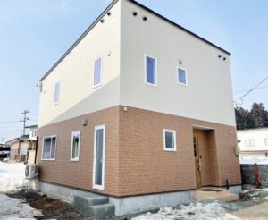 寒河江市山岸建売住宅外観32坪